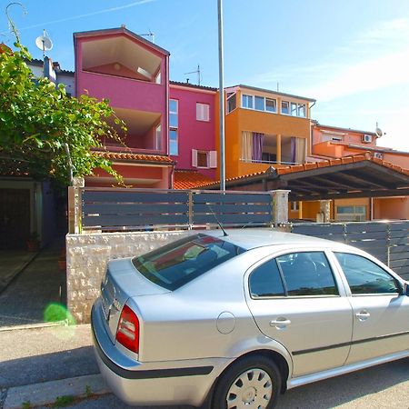 Apartments Oriana 898 Pula Bagian luar foto