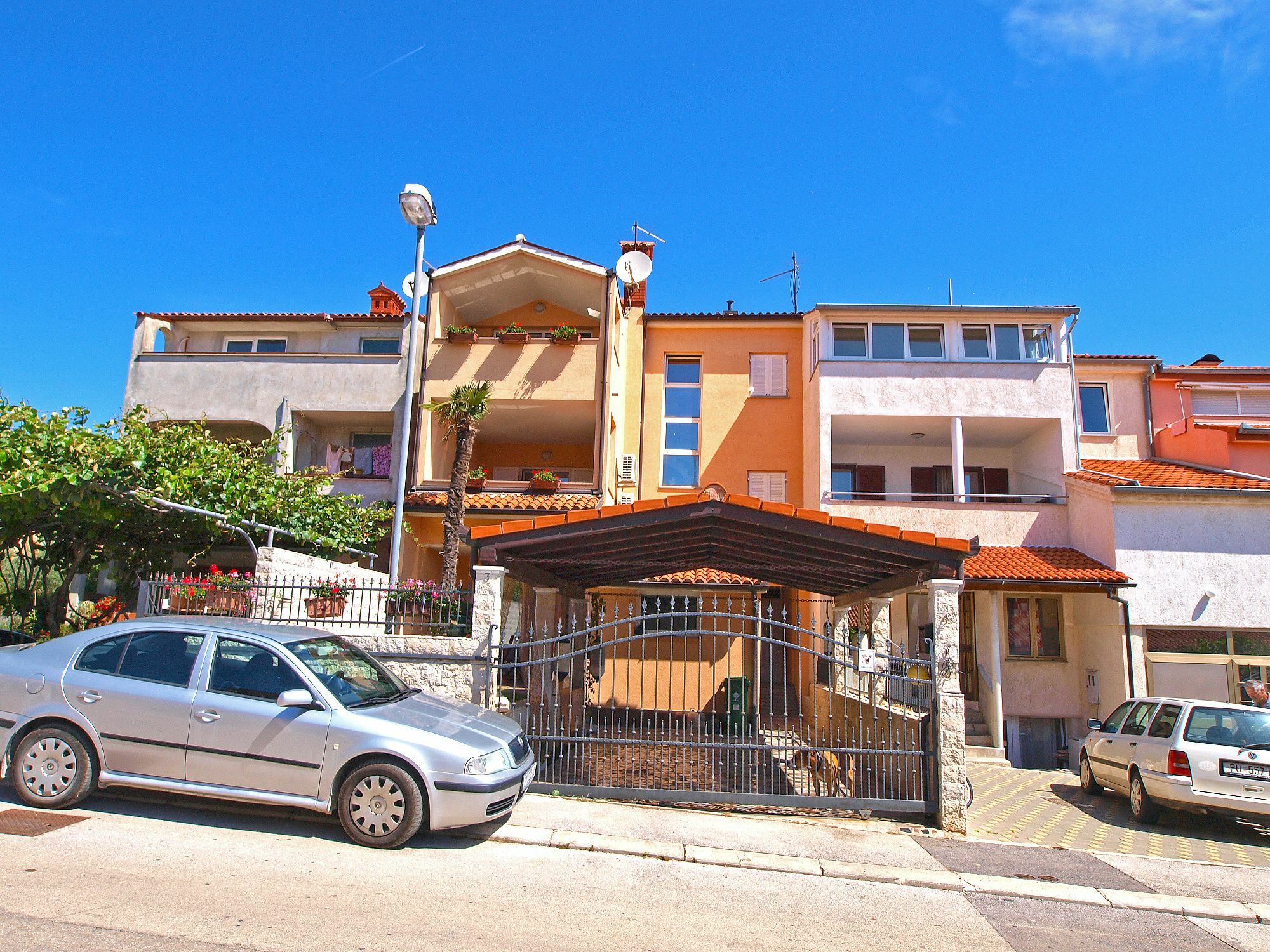 Apartments Oriana 898 Pula Bagian luar foto